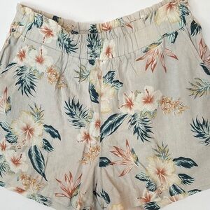 Tropical Floral Women's Shorts NWT
